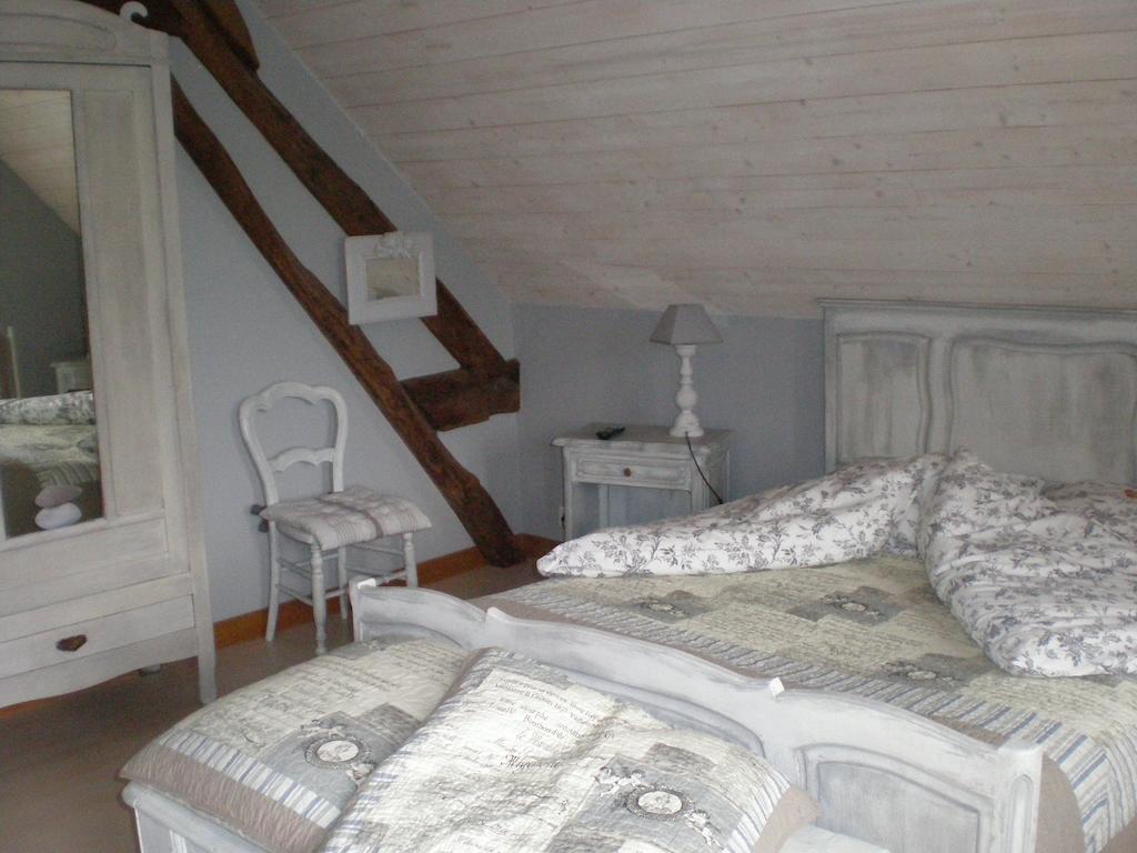 Simard La Maison Du L.A.C. חדר תמונה